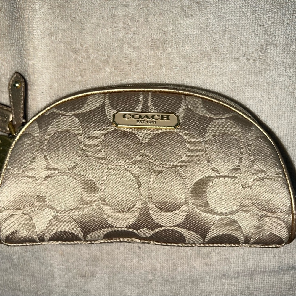 Coach Este Lauder Makeup Bag - D1082-B903